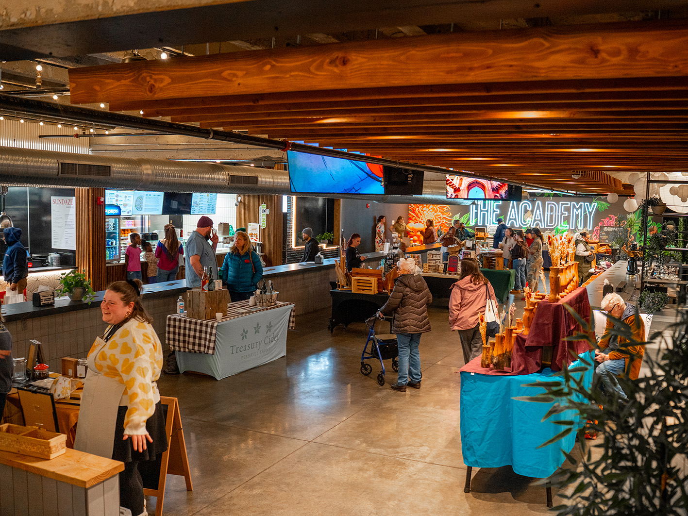 Sixside Market Brings Farmers, Makers, and Food to the Academy in Poughkeepsie