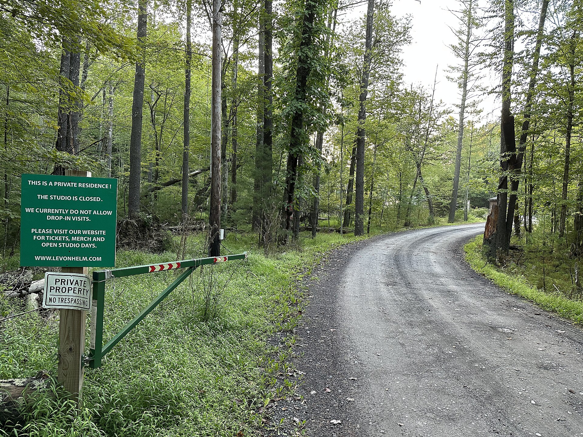 Across the Great Divide: Ownership Dispute Roils Levon Helm Studios